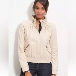 Hinge Ruffled Collar Lambskin Leather Jacket